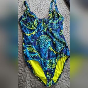 Title Nine ladies one piece swimsuit